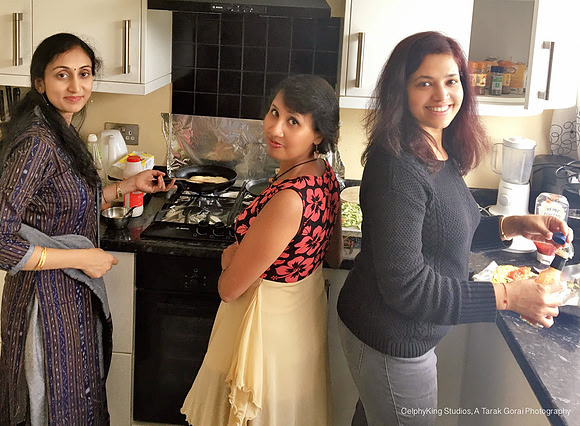 Too many cooks ... make the food even better.